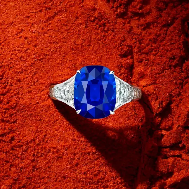 Kashmir Sapphire and Diamond ring
