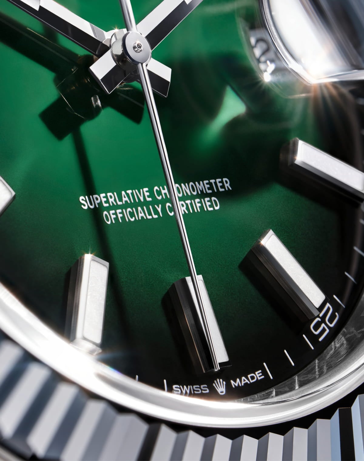 rolex-new-watches-2026-the-datejust-green-lacquer-ombre-dial-m126334-0033-portrait.jpg