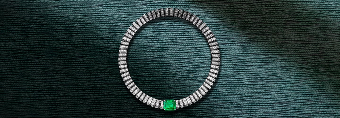 https://content.pragnell.co.uk/2/cms/68f22306_425b3bce_collar_desktop_v2.jpg