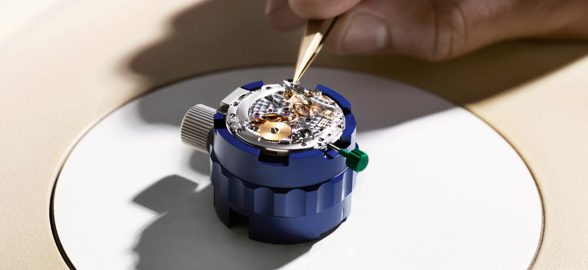 rolex-cpo-demanding-controls-movement-examined-and-tested-cpo_2403fb_0009-portrait.jpg