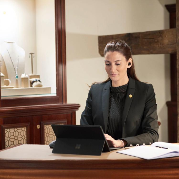 Appointments in showroom or virtual