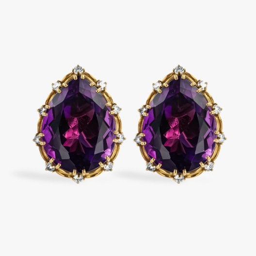 Aug_Vintage_Earring.jpg